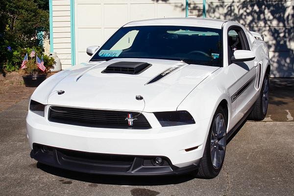 Looking to find fading hood stripes like on 2013 GT/CS-hi-res2.jpg