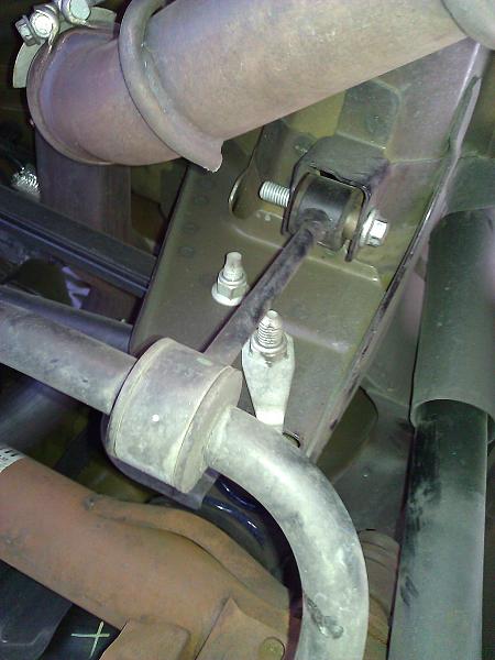 Whiteline Flatout Rear Sway Bar Installation-wp_000101.jpg