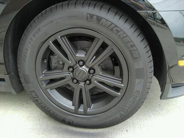 Anyone Plastidipped their Stock V6 wheels?-414516_2842658309924_1363342925_32079596_634931100_o.jpg