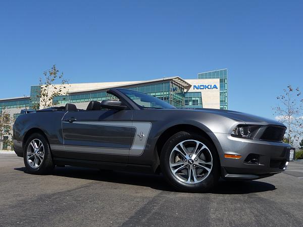 Anyone Plastidipped their Stock V6 wheels?-p1110659.jpg