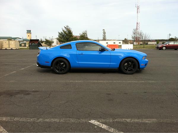 Best wheel/color combo with Grabber Blue would like some opinions-image-1256400516.jpg