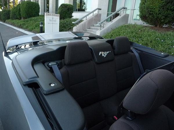 2013 Convertible Owners: Tonneau Cover-p1080384.jpg