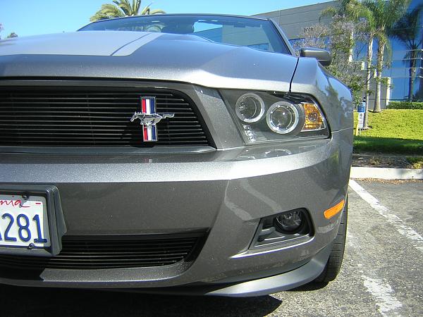 Black billet grilles from American Muscle on my '12 PP stang-dscn3903.jpg