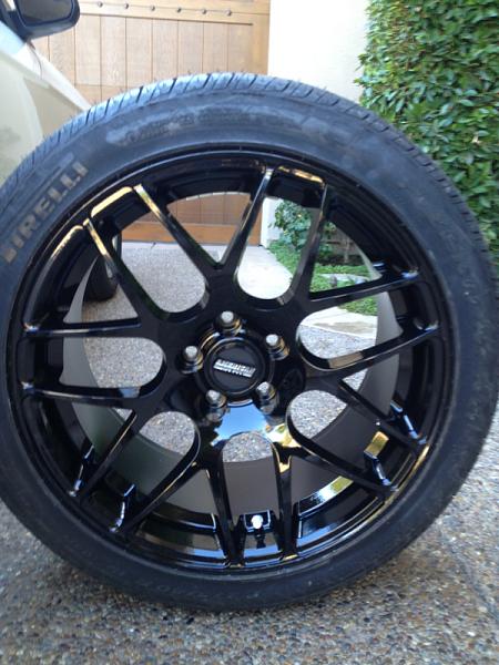 Silver AMR Wheels-image-1787824823.jpg