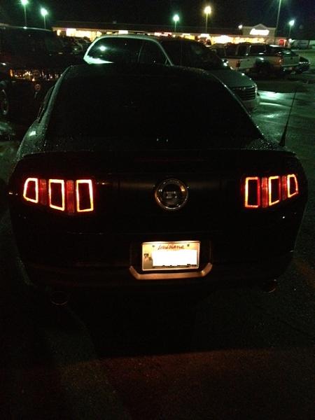 '13 Style Tail light Vinyl Overlays-car12.jpg