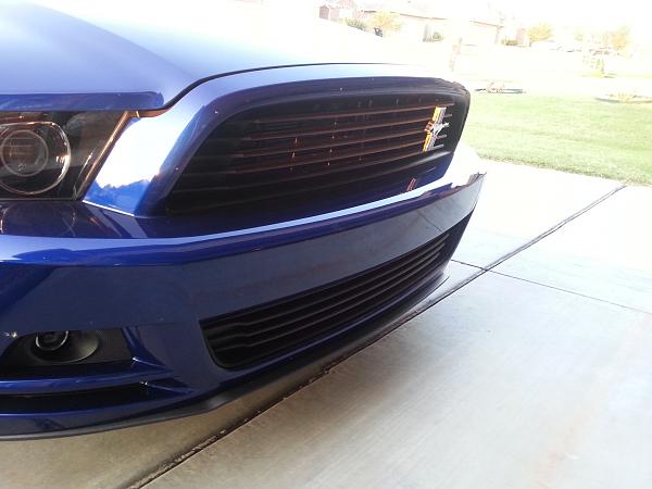 Tri-bar on Roush Grille?-20130905_072930.jpg