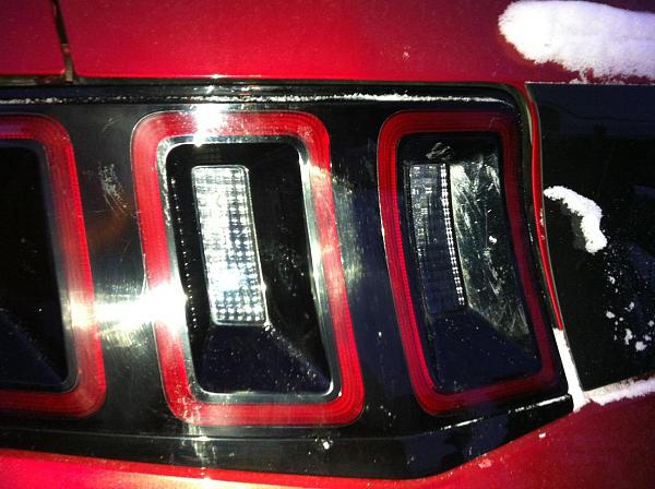 retrofit 13/14 taillights to 10-12 with gap: fixed-lights4.jpg