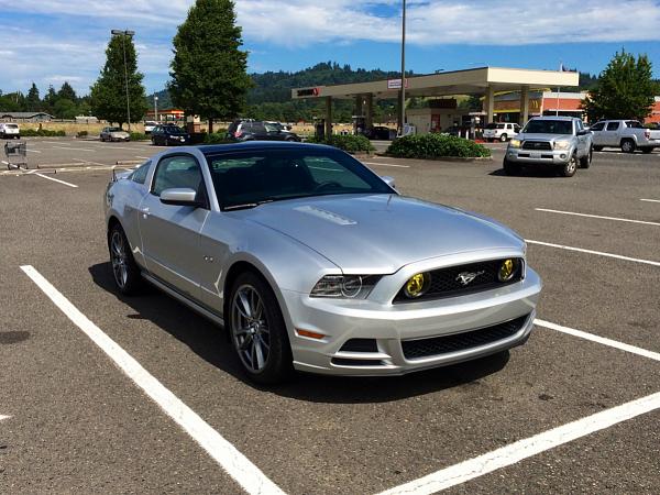 Anyone have yellow fog lights?-image-907408875.jpg