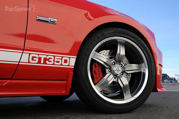 Tire size recommendations for staggered setup?-2012-shelby-gt350-mustang-2_800x0w.jpg