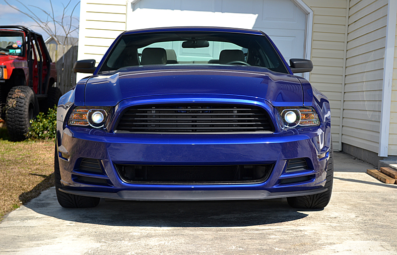 Name:  RoushGrilleAndSplitter2_zps58d57123.jpg
Views: 195
Size:  444.7 KB