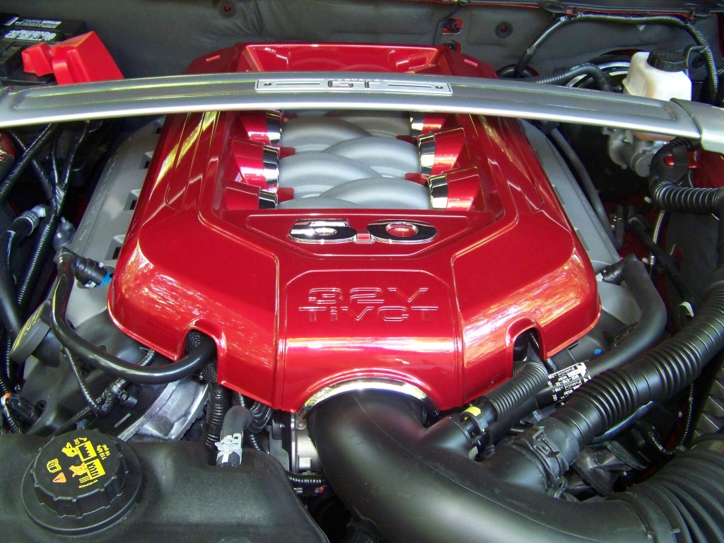 Name:  13Mustangenginecover006.jpg
Views: 2985
Size:  225.3 KB