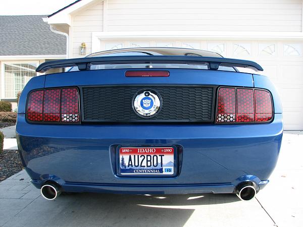 FORD MUSTANG CHROME TAIL LIGHT TRIM-img_0054.jpg
