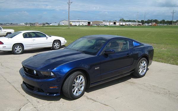 SilverHorse Racing flush-mount quarter window louvers-wildfire11.jpg