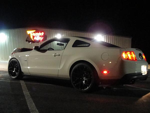 HRE P40s Installed-driver-rear-quarter-alley.jpg