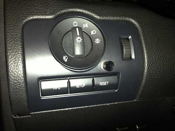 '13-14 Cluster into '10-12 car (with TrackApps) retrofit-ok.jpg