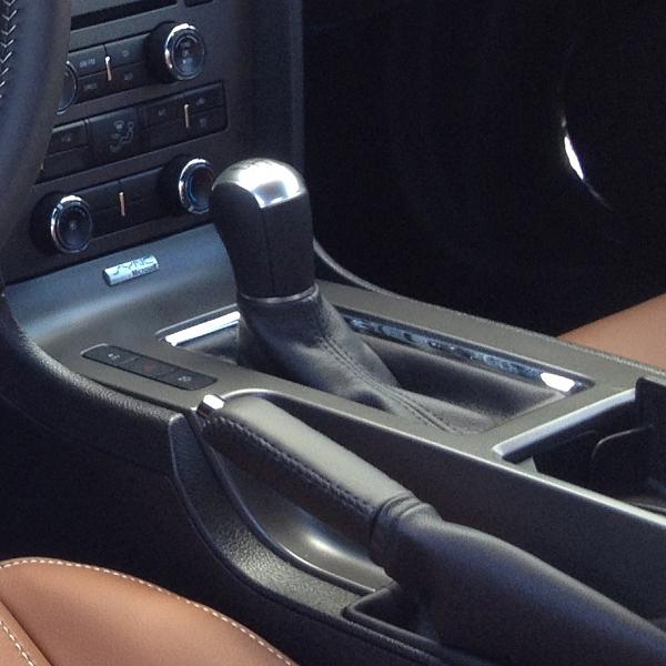 shift knob and boot removal-img_1044.jpg