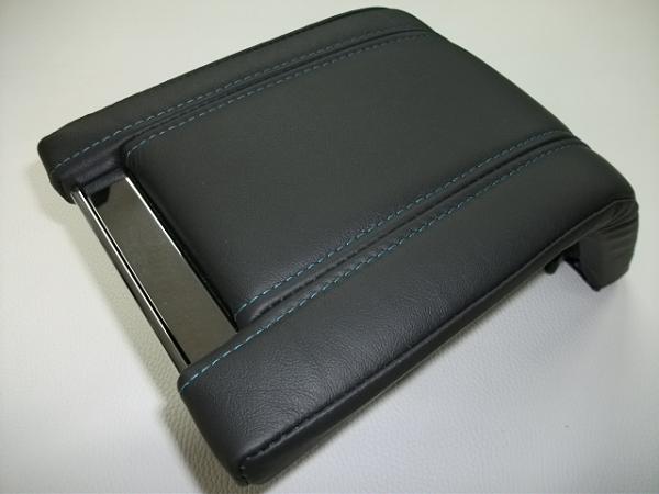 Padded Leather Console Armrest Covers-dscf3209.jpg