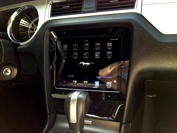 Raxiom Navigation w/ Bluetooth &amp; Back-up Camera (10-14)-ipaddash.jpg