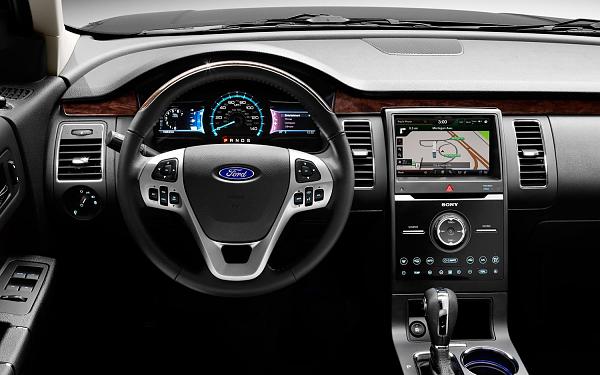 MyFordTouch vs Electronics Package screen-2013-ford-flex-interior-close-2.jpg