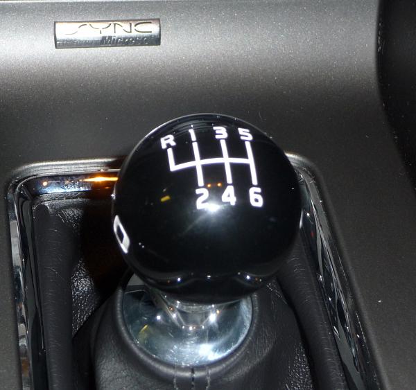 new shift knob from grabber pony!!-382.jpg