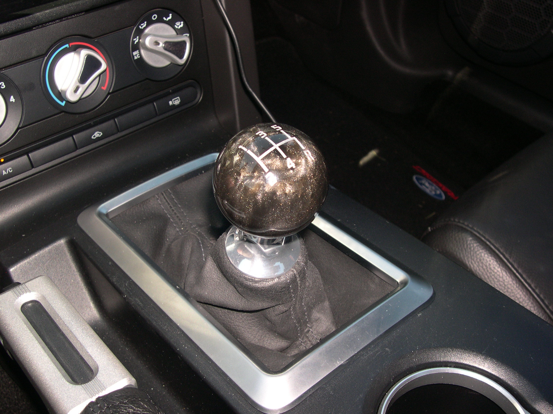 Red 90 Mustang American Shifter 139676 Blue Metal Flake Shift Knob with M16 x 1.5 Insert