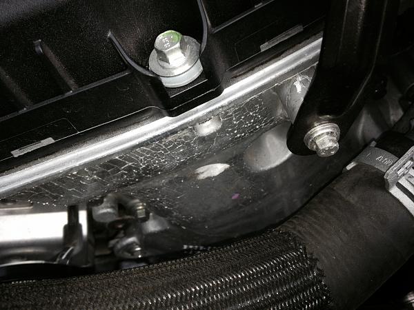 Weird Cracking on Engine...-photo-2.jpg