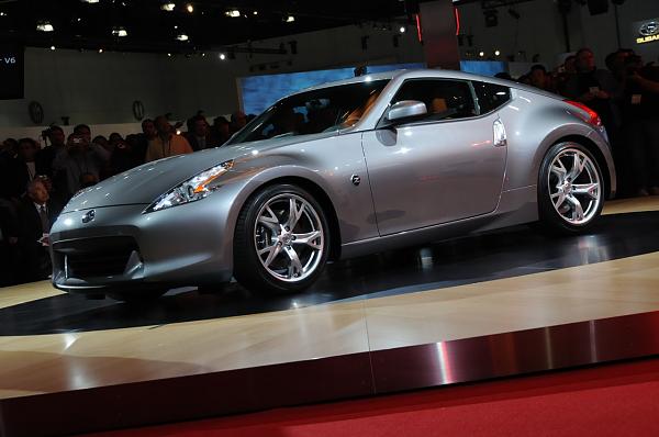 Front fascia caught uncovered during testing 8/20-12_2009_370z_live.jpg