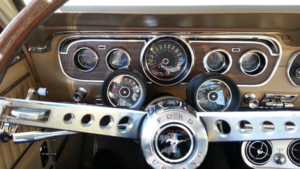 How long before Ford tweaks the 2015 design?-2014-12-31-13.15.13.jpg