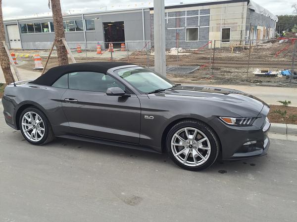 anyone ordered the Mustang convertible?-img_4129.jpg