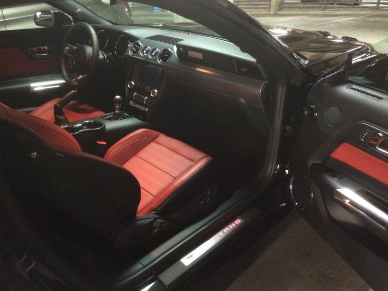 Name:  MustangInt4_zpsa1e5f40e.jpg
Views: 157
Size:  53.2 KB