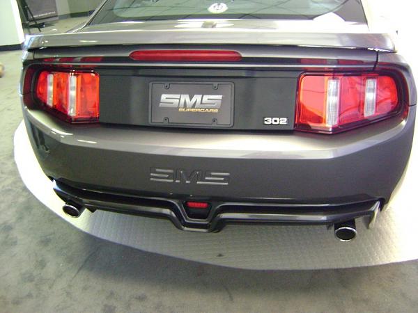 See Steve Saleen's 2010 SMS 460 Mustang Unveiled! - Friday, April 16, 2010-dsc01332-1-.jpg