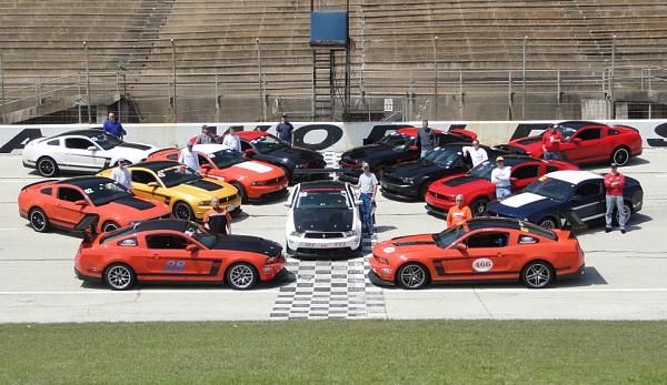The official " I got my boss" picture thread-tws-31mar12-track-guys.jpg