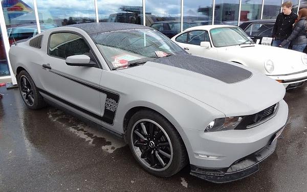 Boss 302 at German Car Show-grey302.jpg