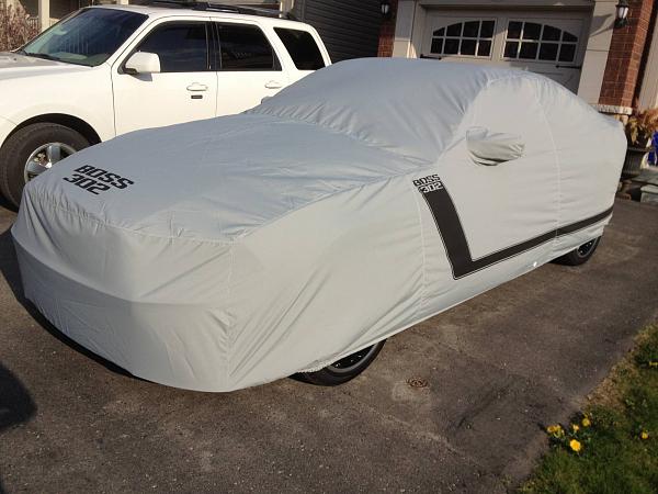 Is the 2013 Car Cover the same as the one that came with the 2012 Boss Mustangs?-gallery_13066_100_927371.jpg