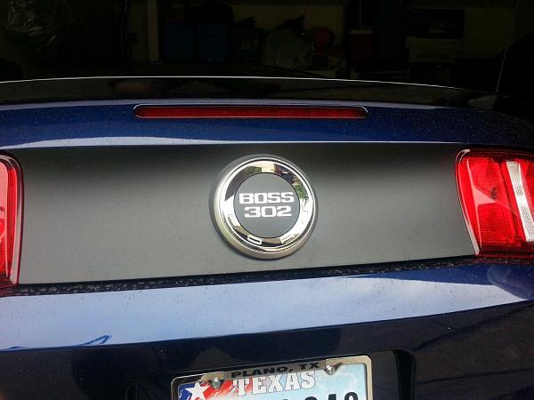 Group Buy#1? Mustang BOSS 302 Custom Faux Gas Cap Emblem-rear-final.jpg