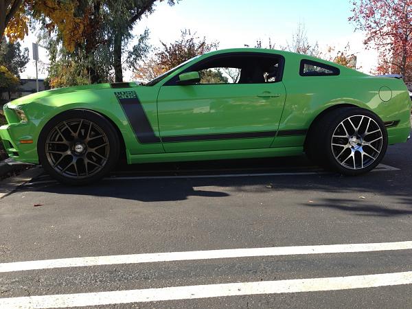 Wheel Options for the 2012 Boss 302-ford-racing-wheels.jpg