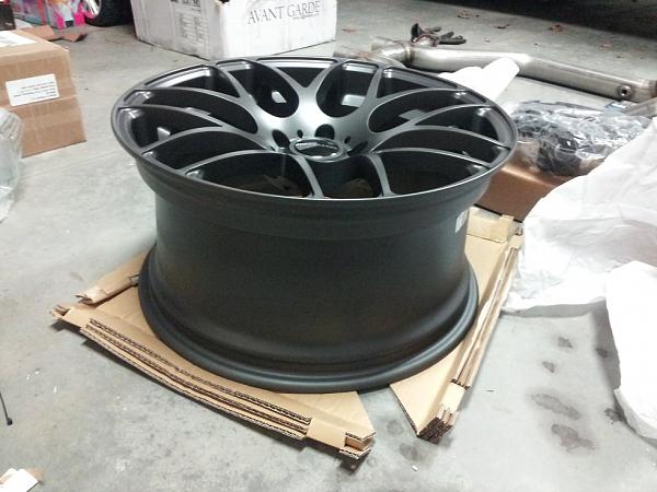 Wheel Options for the 2012 Boss 302-20130102_202538.jpg