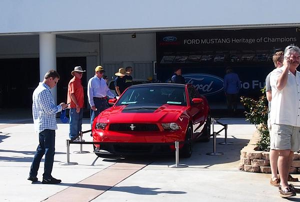 Random pics of your Boss 302-boss302_barrett-jackson2013.jpg