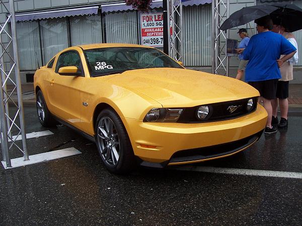Boss on Woodward-2010-mustang-alley-123.jpg
