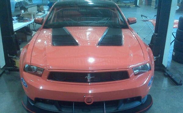 Auto Show-302s1.jpg