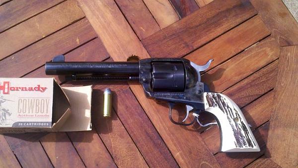 Gas filler door does not lock!-my-57th-bday-present...ruger-vaquero-.45.jpg