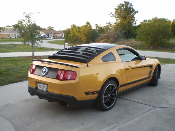 Soliciting opinions on rear window louvers-cimg0945.jpg