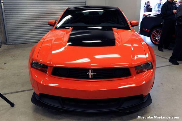 Cheesy Hood Sticker-normal_2012_boss_302_unveiling_5.jpg