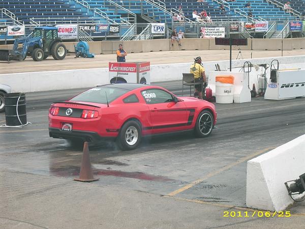 Boss runs 12's with slicks-boss-1.jpg