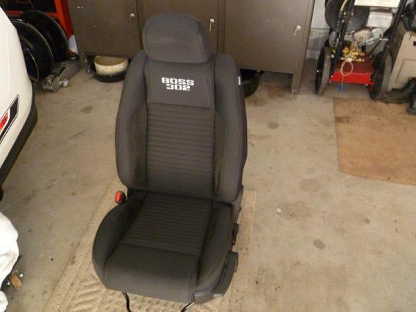 BOSS 228 RECARO SWAP-p1000454.jpg