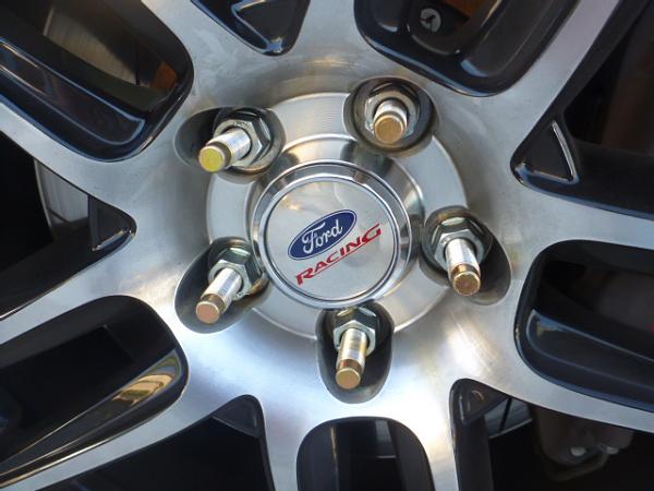 ARP Wheel Studs &amp; New Nuts for your Boss-boss_arp_car_640x480.jpg