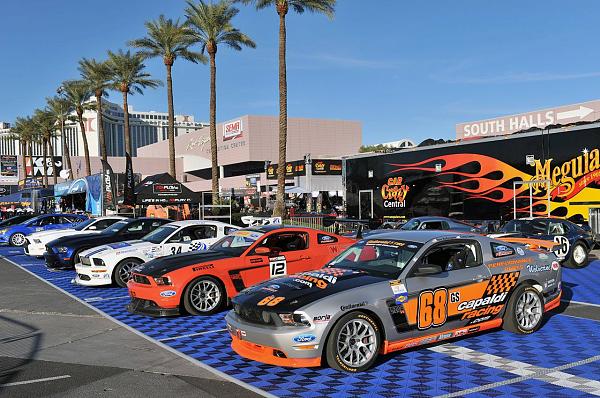 MY 2011 SEMA PICTURES ,,-416423_313777028674319_100001260743352_954537_825416966_o.jpg