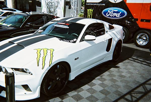 MY 2011 SEMA PICTURES ,,-001766-r1-13-12a.jpg