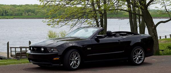 Lava, Clean and Outside-2012-mustang-gt-2.jpg