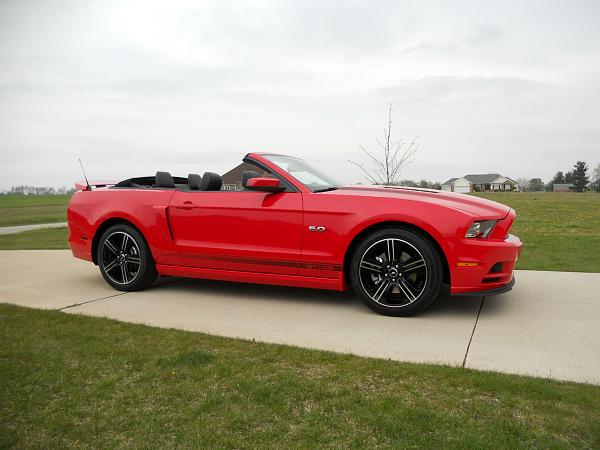 2013 Mustang GT/CS Convertible, Race Red-picture-014.jpg
